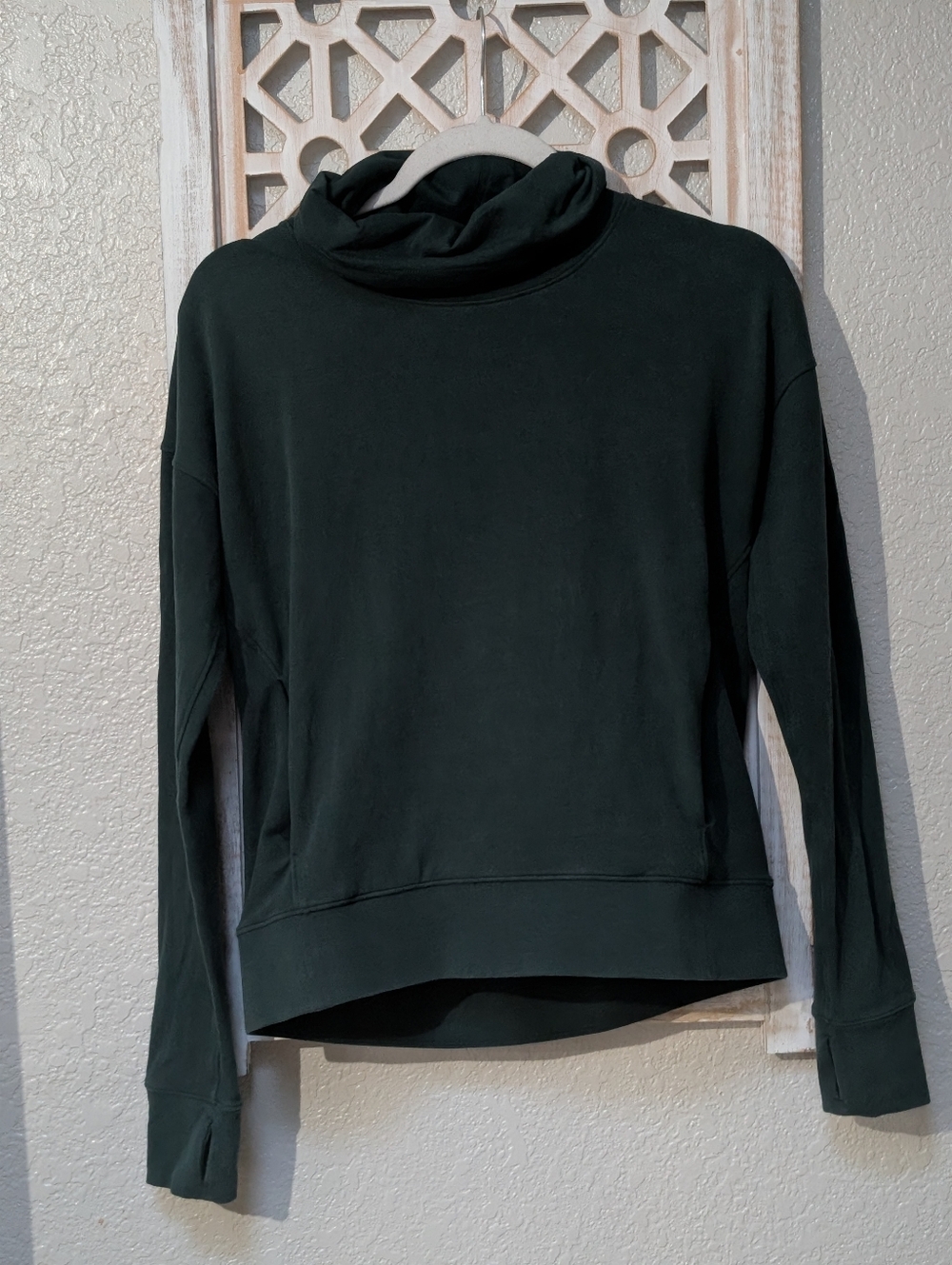 Lululemon cowl neck sweatshirt women's 2 hunter green athleisure athletic casual